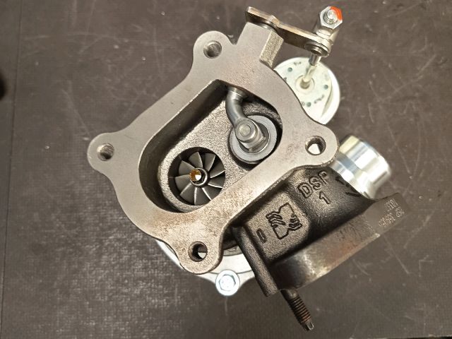 bontott RENAULT CLIO III Turbó