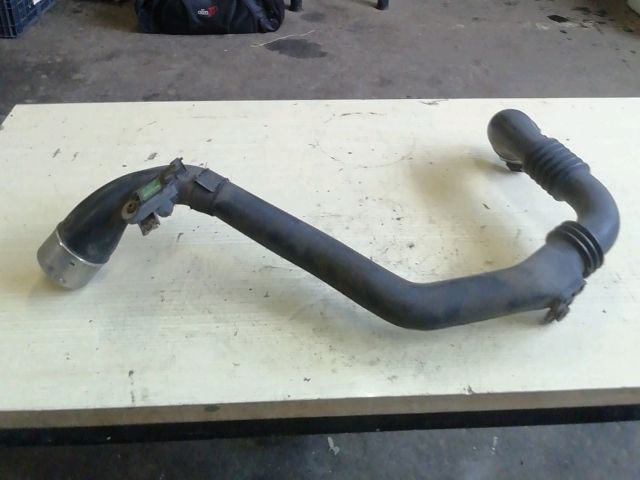 bontott RENAULT CLIO III Turbócső