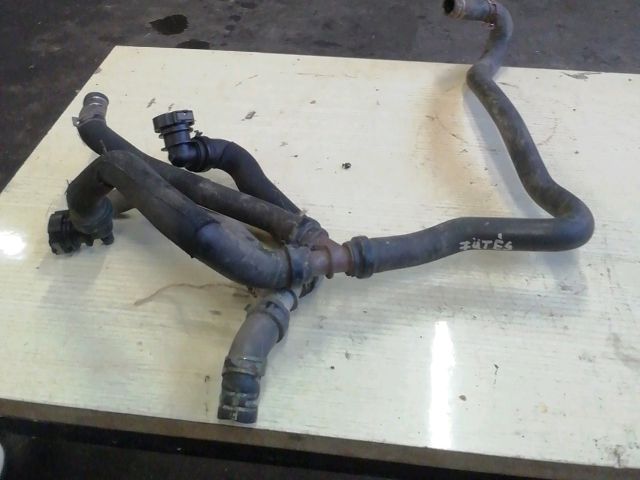 bontott RENAULT CLIO III Vízcső