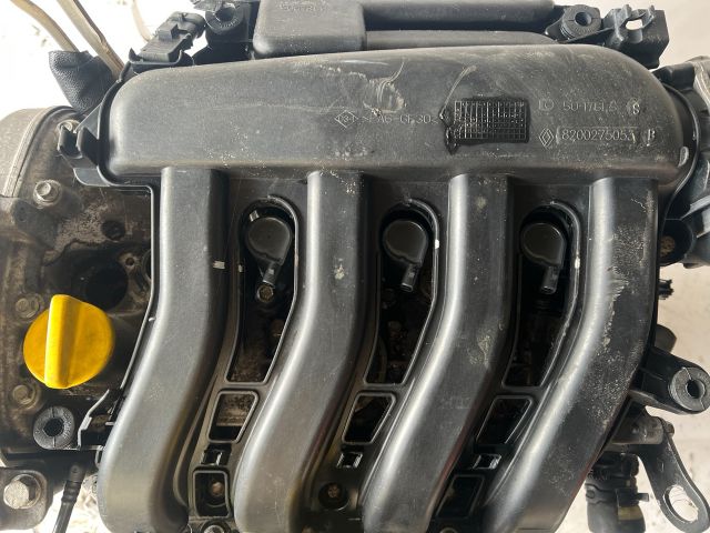 bontott RENAULT CLIO III Motor (Fűzött blokk hengerfejjel)