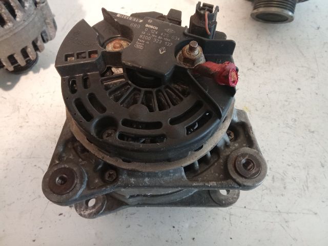 bontott RENAULT CLIO III Generátor