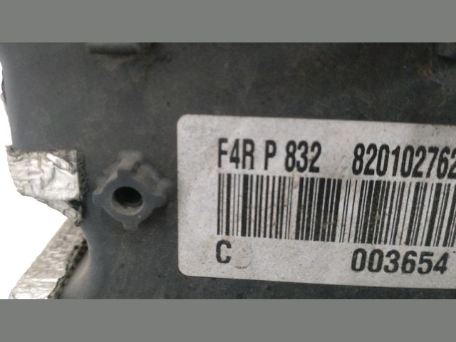 bontott RENAULT CLIO III Motor (Fűzött blokk hengerfejjel)