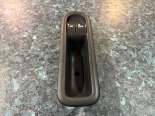 bontott RENAULT CLIO III Ablakemelő Kapcsoló Négyes / Kettes