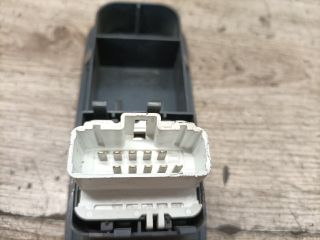 bontott RENAULT CLIO III Ablakemelő Kapcsoló Négyes / Kettes