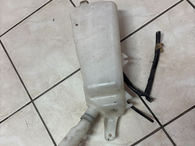 bontott RENAULT CLIO III Ablakmosó Tartály