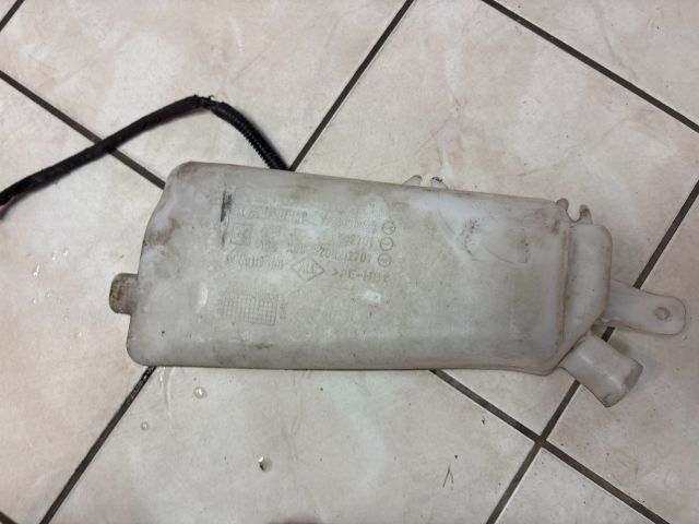 bontott RENAULT CLIO III Ablakmosó Tartály