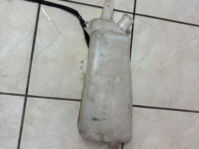 bontott RENAULT CLIO III Ablakmosó Tartály