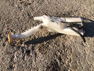 bontott RENAULT CLIO III Ablakmosó Tartály