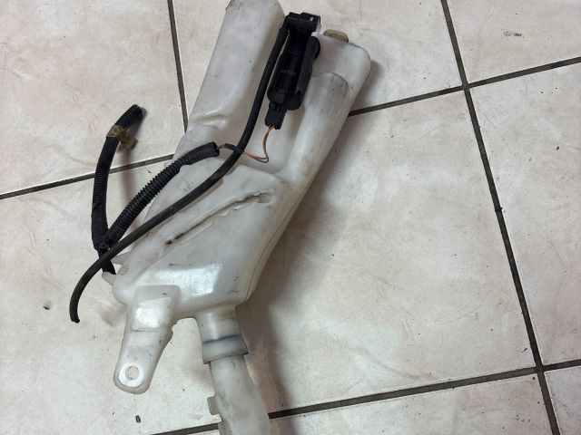 bontott RENAULT CLIO III Ablakmosó Tartály