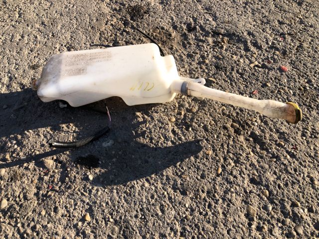 bontott RENAULT CLIO III Ablakmosó Tartály