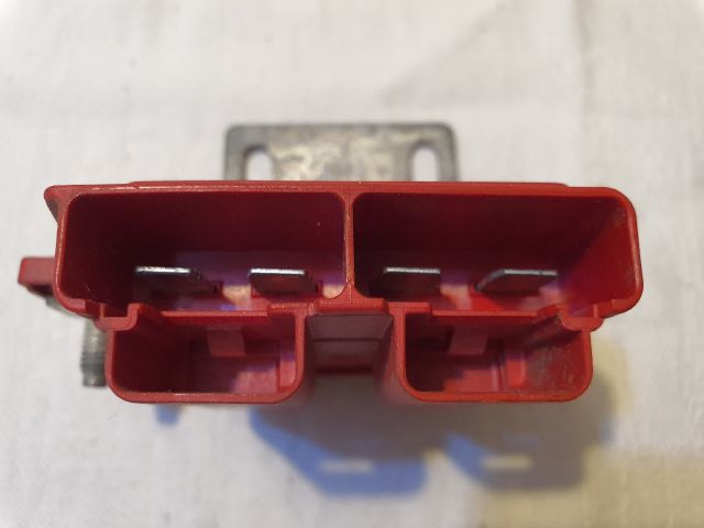 bontott RENAULT CLIO III Akkumulátor Saru Elektronikával