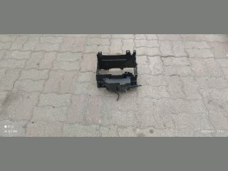 bontott RENAULT CLIO III Akkumulátor Tartó