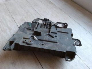 bontott RENAULT CLIO III Akkumulátor Tartó