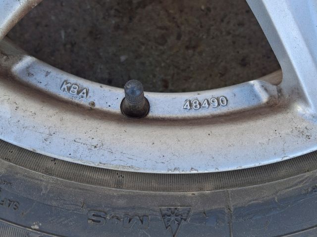 bontott RENAULT CLIO III Alufelni Gumival (1 db)