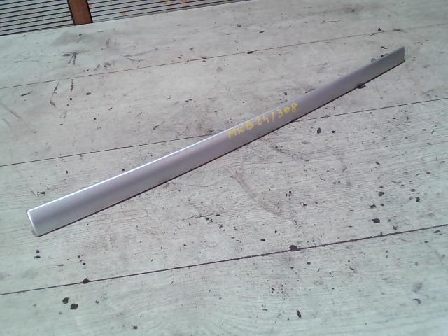 bontott RENAULT CLIO III Bal A Oszlop