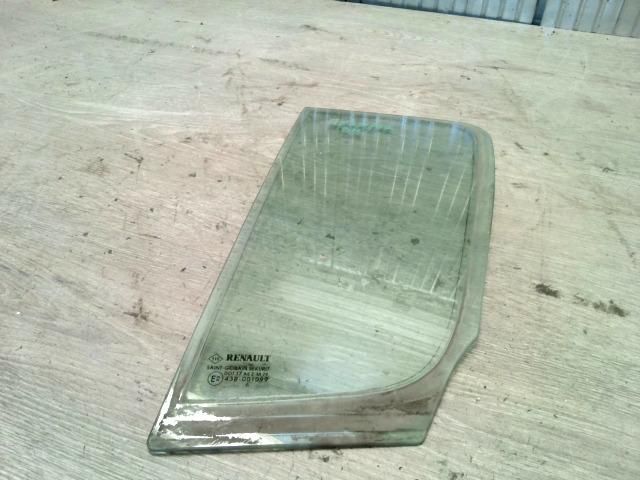 bontott RENAULT CLIO III Bal C Oszlop Oldalablak Üveg