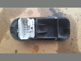 bontott RENAULT CLIO III Bal első Ablakemelő Kapcsoló