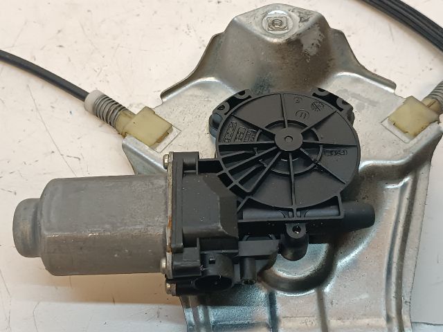 bontott RENAULT CLIO III Bal első Ablakemelő Motor