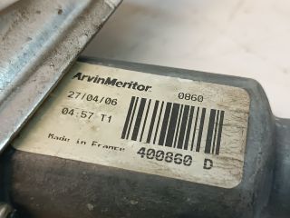 bontott RENAULT CLIO III Bal első Ablakemelő Motor