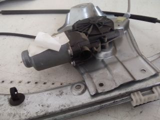 bontott RENAULT CLIO III Bal első Ablakemelő Szerkezet (Elektromos)