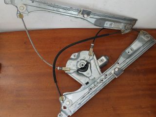 bontott RENAULT CLIO III Bal első Ablakemelő Szerkezet (Elektromos)