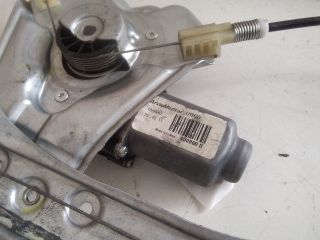bontott RENAULT CLIO III Bal első Ablakemelő Szerkezet (Elektromos)