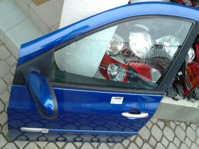 bontott RENAULT CLIO III Bal első Ablakemelő Szerkezet (Elektromos)