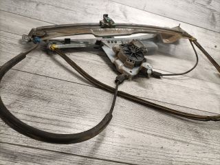 bontott RENAULT CLIO III Bal első Ablakemelő Szerkezet (Elektromos)