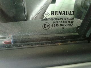 bontott RENAULT CLIO III Bal első Ablakemelő Szerkezet (Elektromos)