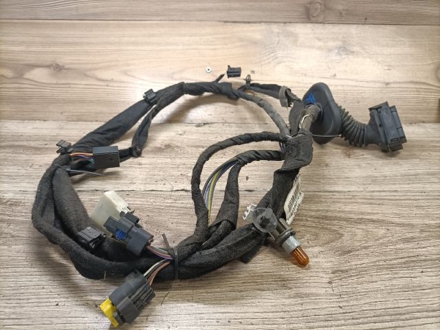 bontott RENAULT CLIO III Bal első Ajtó Kábelköteg