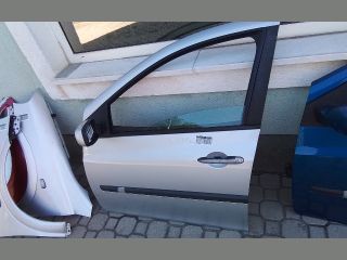 bontott RENAULT CLIO III Bal első Ajtó (Részeivel)