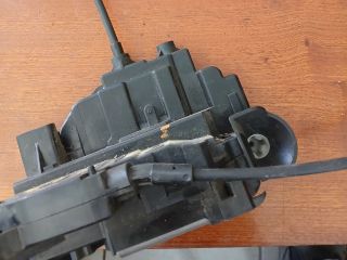 bontott RENAULT CLIO III Bal első Ajtózár