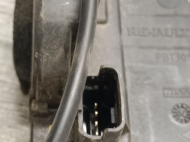 bontott RENAULT CLIO III Bal első Ajtózár