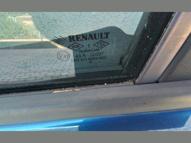 bontott RENAULT CLIO III Bal első Ajtózár