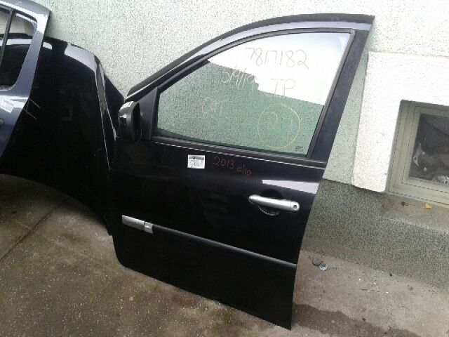 bontott RENAULT CLIO III Bal első Ajtózár