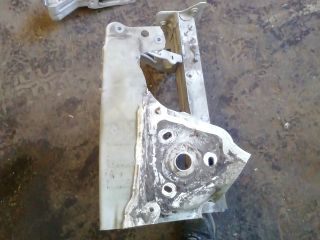 bontott RENAULT CLIO III Bal első Belső Doblemez (Fém)