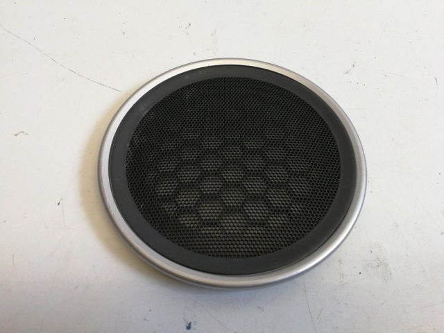 bontott RENAULT CLIO III Bal első Hangszóró Burkolat