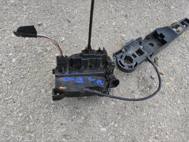 bontott RENAULT CLIO III Bal első Központizár Motor