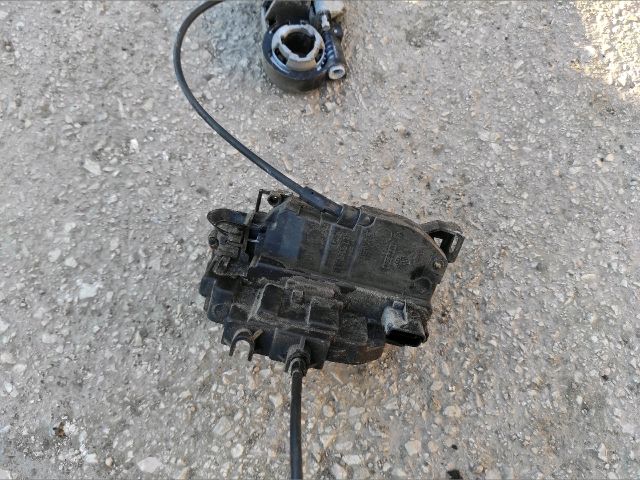 bontott RENAULT CLIO III Bal első Központizár Motor