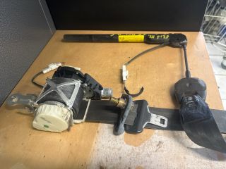 bontott RENAULT CLIO III Bal első Övfeszítő