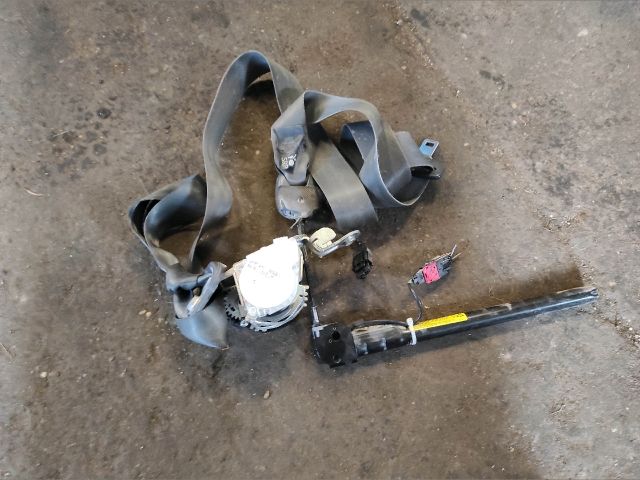 bontott RENAULT CLIO III Bal első Övfeszítő