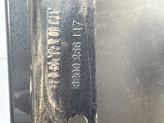 bontott RENAULT CLIO III Bal első Sárvédő