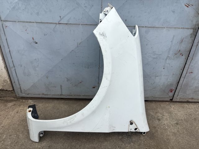 bontott RENAULT CLIO III Bal első Sárvédő