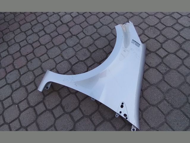 bontott RENAULT CLIO III Bal első Sárvédő