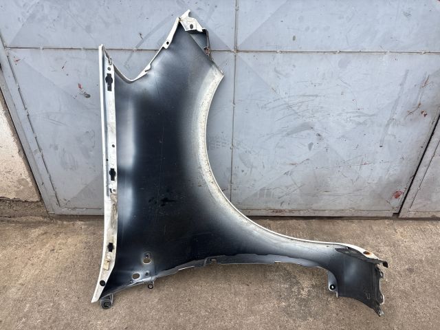 bontott RENAULT CLIO III Bal első Sárvédő