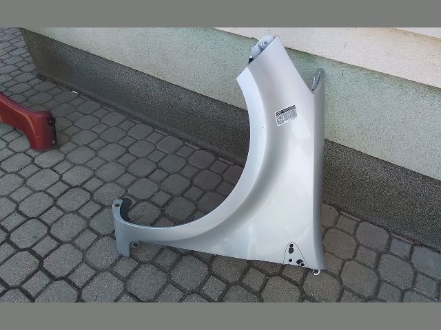 bontott RENAULT CLIO III Bal első Sárvédő