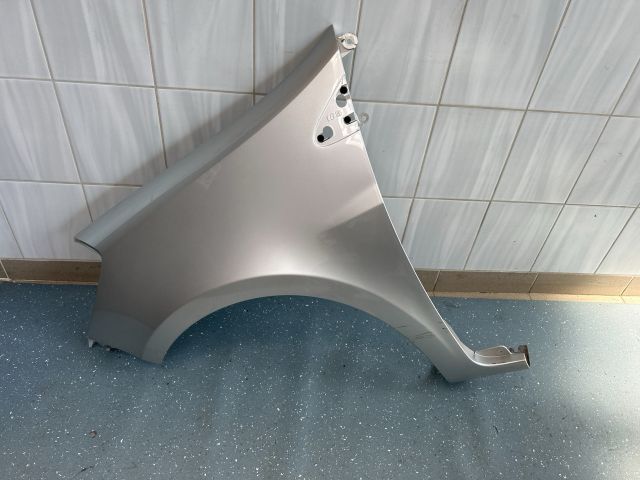 bontott RENAULT CLIO III Bal első Sárvédő