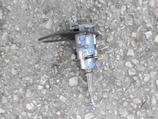 bontott RENAULT CLIO III Bal első Zárbetét