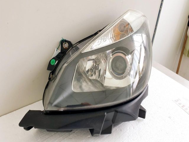 bontott RENAULT CLIO III Bal Fényszóró