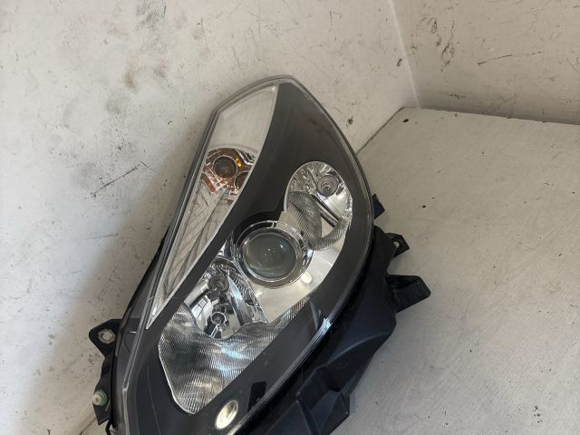 bontott RENAULT CLIO III Bal Fényszóró